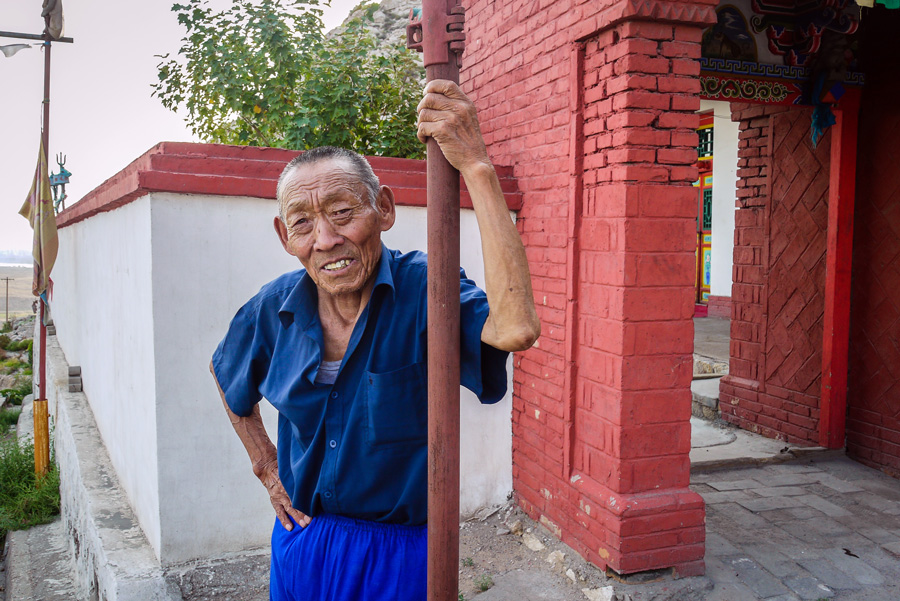Click to view full size Wuhai City Temple Man