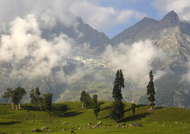 himalayan-ridge