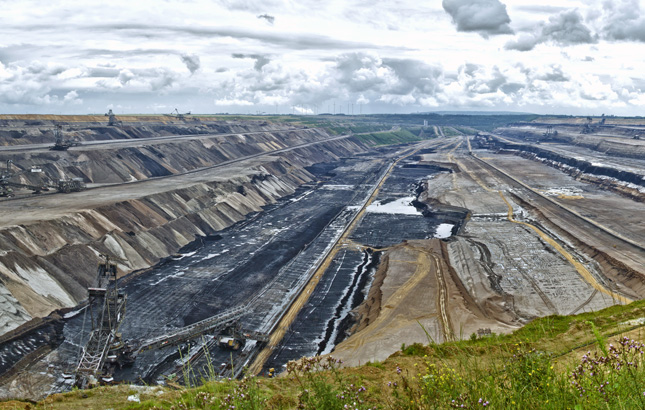 Rhine_coal_mine3