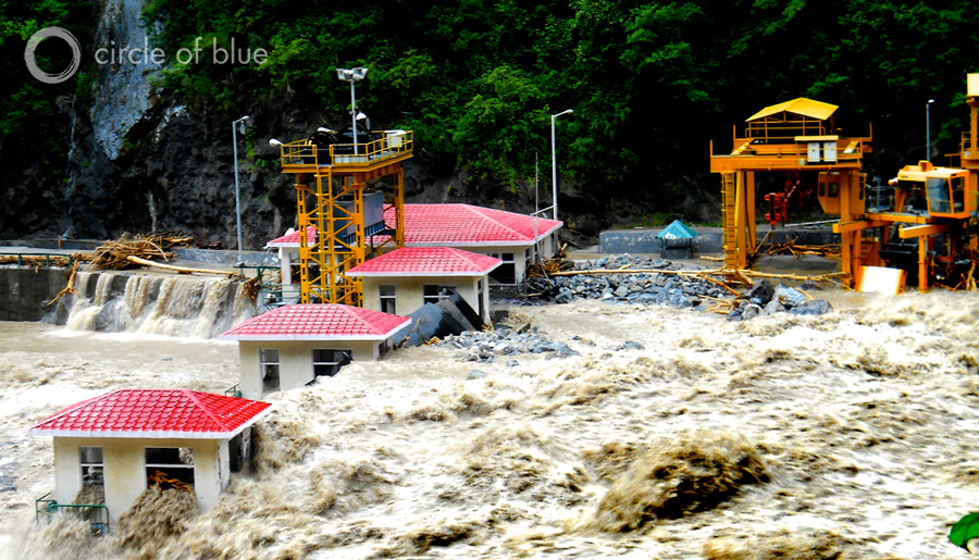 Click to view full size uttarakhand_flood1