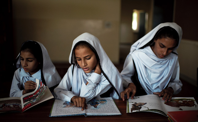 pakistan-school