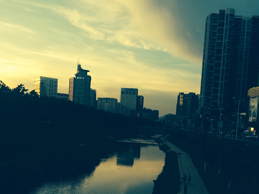 Click to view full size Shenzhen-canal-at-sunset