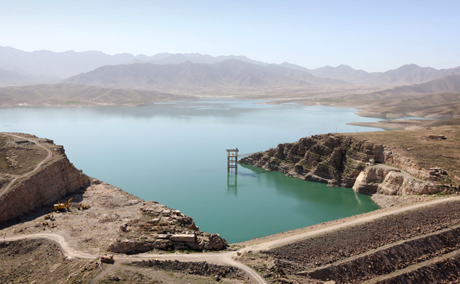 Kajaki-dam