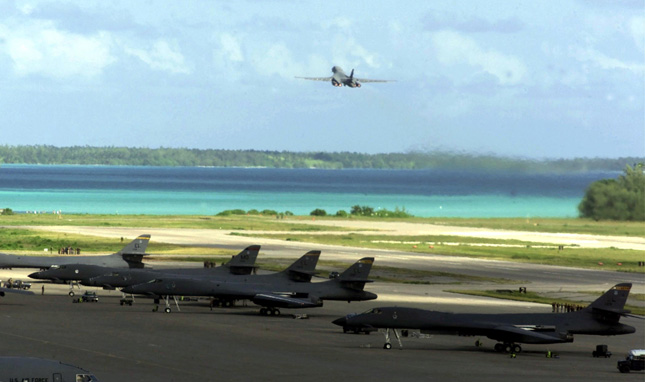 B-1_Bombers_on_Diego_Garcia