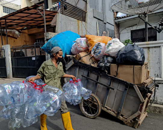 an informal waste picker