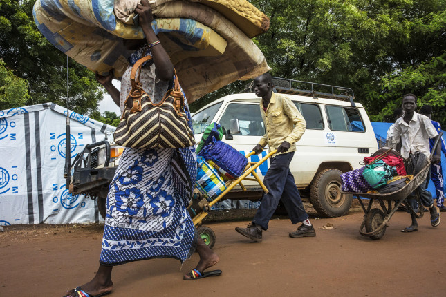 1,000 IDPs at the UN Tomping transit site relocated to POC3