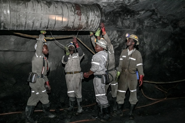 Northern,Province,,South,Africa,,08/08/2011,,Underground,Platinum,Miners,Fitting,A