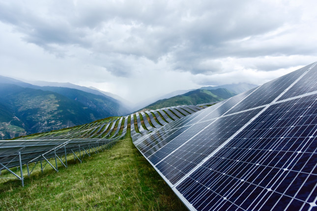solar panels in tibet