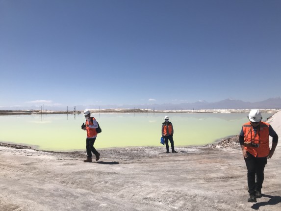 SQM plant tour2