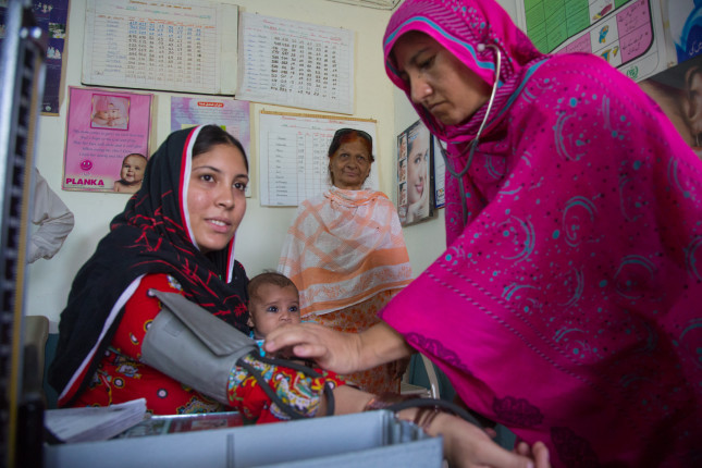 BHO (Basic Health Unit), Dogran Kalan Union Counsil, Wagah, Punjab Province, Pakistan:::  Client: Tahira Rashid.  Dr. Fauzia Amin FMO (Female Medical Officer)